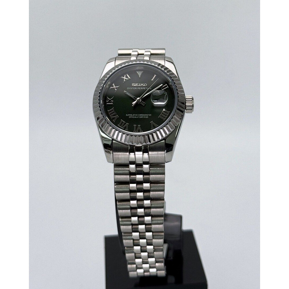Custom Seiko Mod • Dark Green Roman DateJust • 31mm